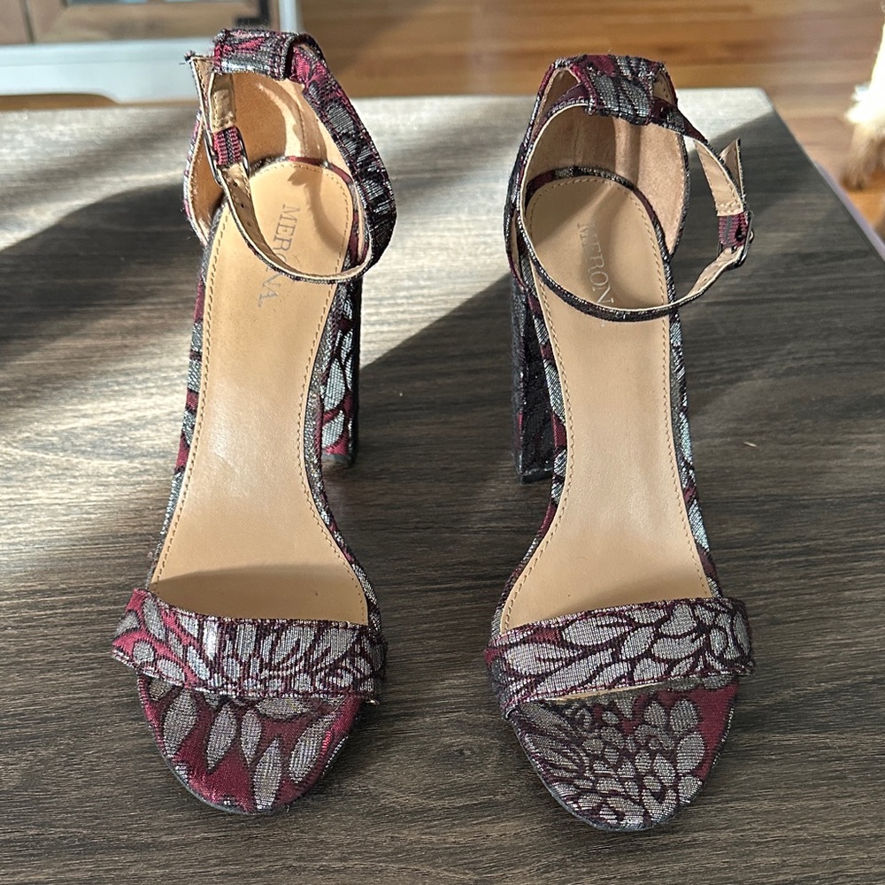 Merona Burgundy and Silver Patterned Heels